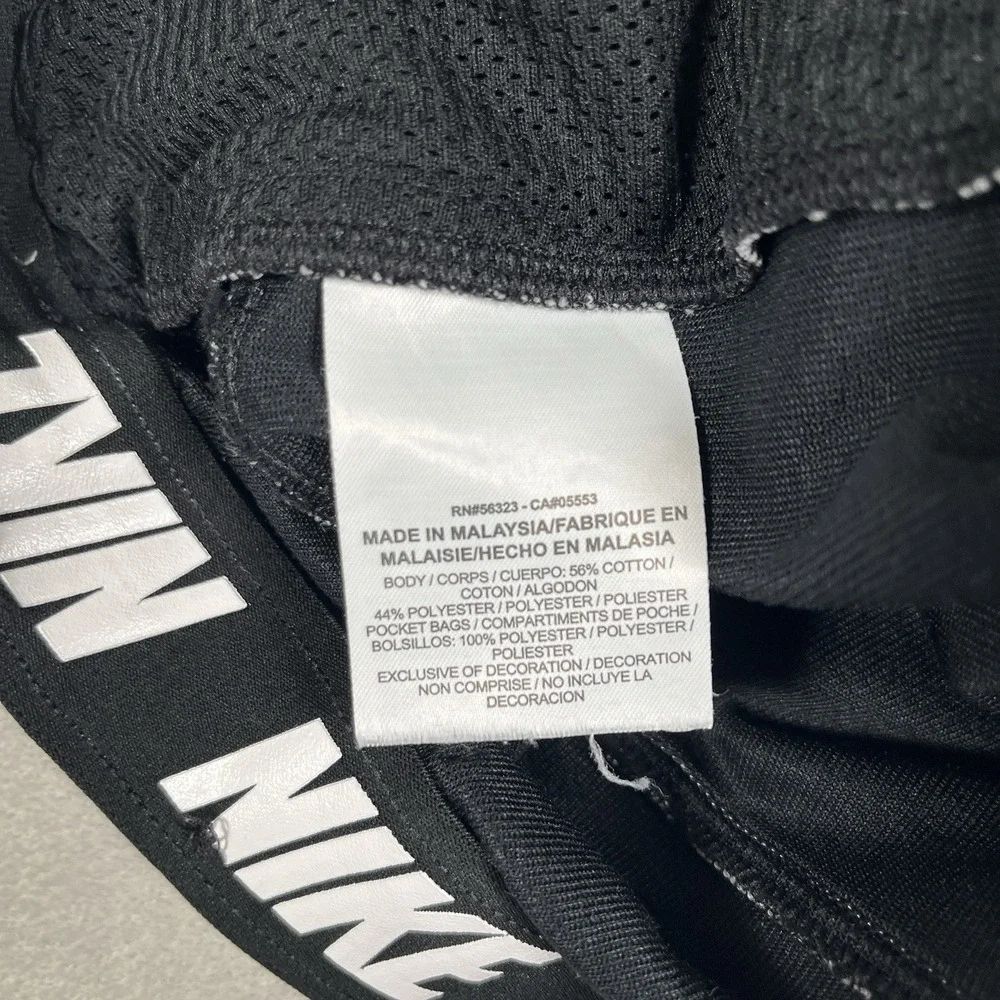 2018 Nike Sportswear Tech Fleece Shorts Men Small Gray Zipped Pockets 10